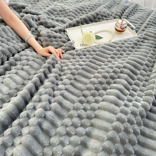 Bubble-Texture Ultra Plush Blanket for Cozy Comfort
