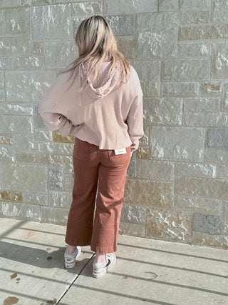 MICA HIGH RISE WIDE CROP LEG