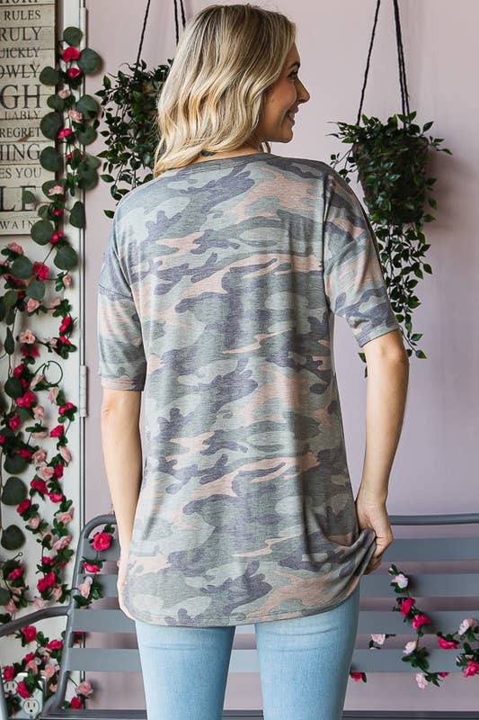 CAMO TOP: OLIVE MULTI/OATMEAL