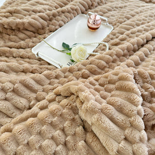 Bubble-Texture Ultra Plush Blanket for Cozy Comfort