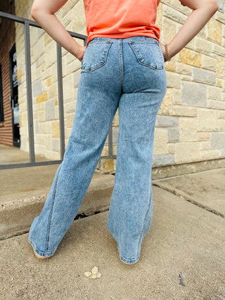 HW STONE WASH RETRO WIDE FIT JEANS