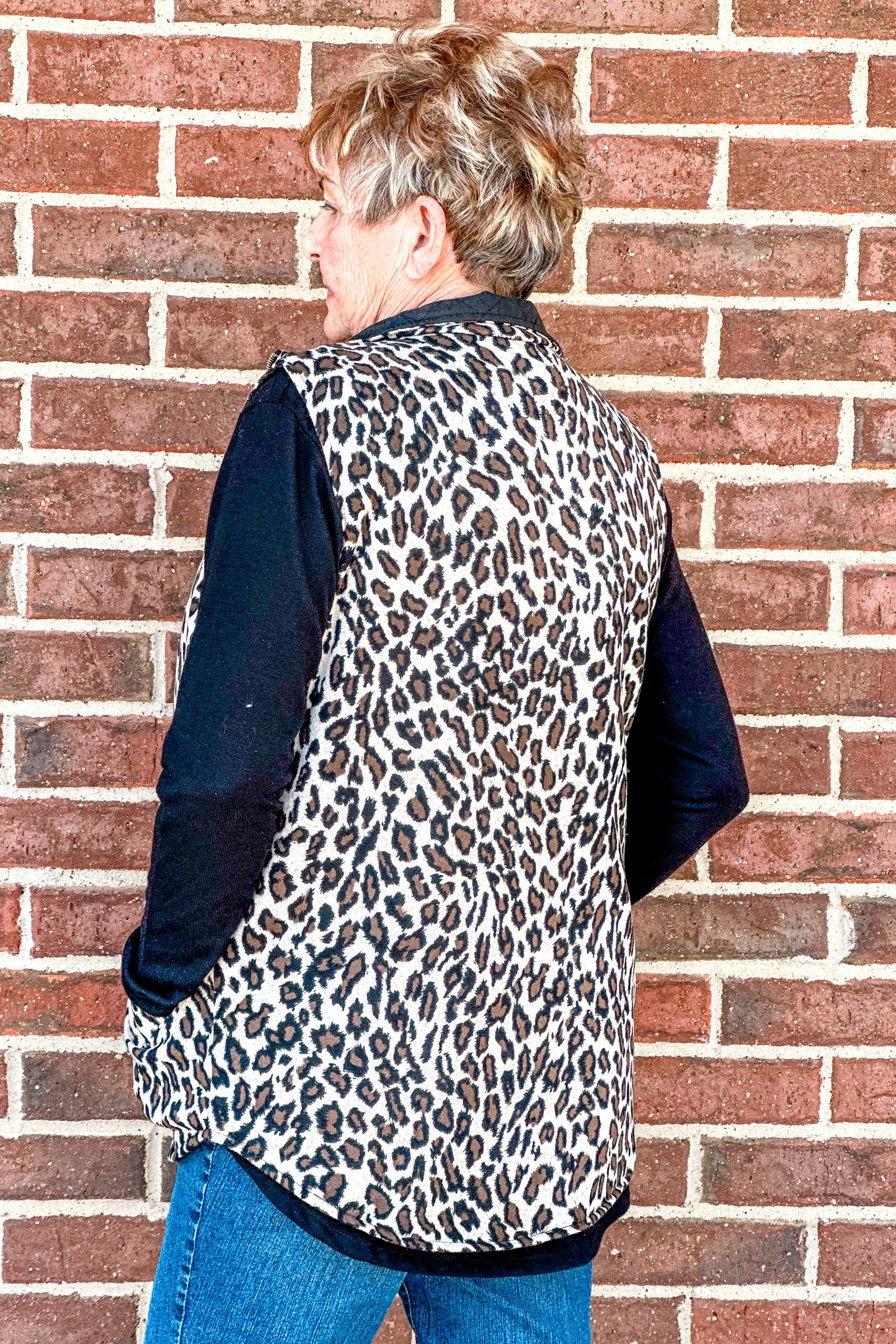 LEOPARD REVERSIBLE VEST