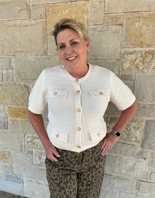 Entro Short sleeve button up knit top