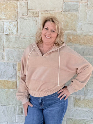 Contrasting Elasticized Waist Stitch Detail Hoodie