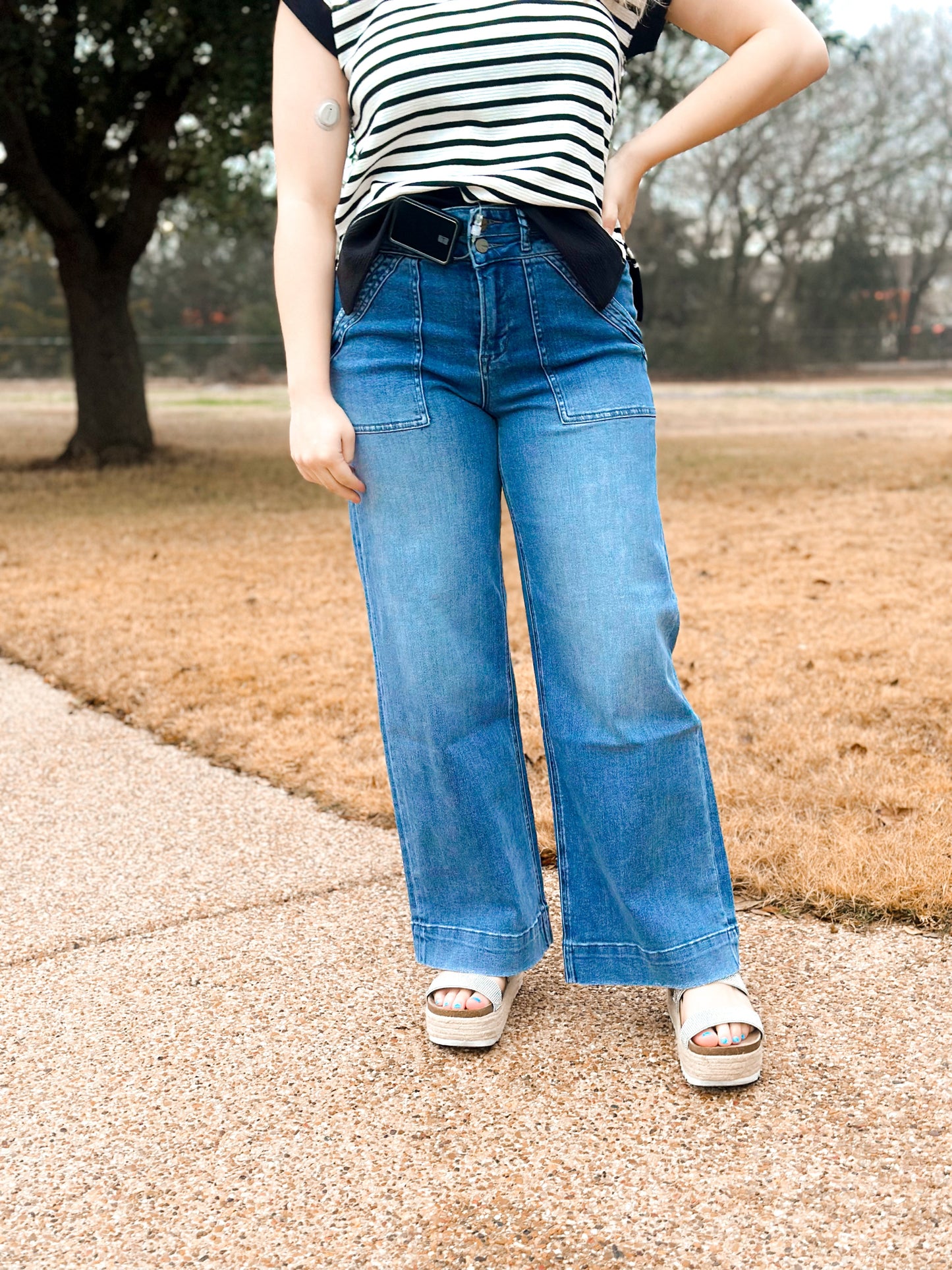 Mica Super High Wide Leg w/ waist details
