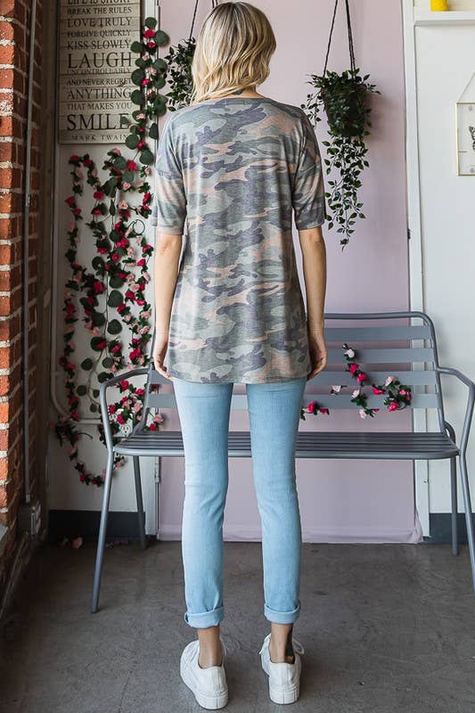 CAMO TOP: OLIVE MULTI/OATMEAL