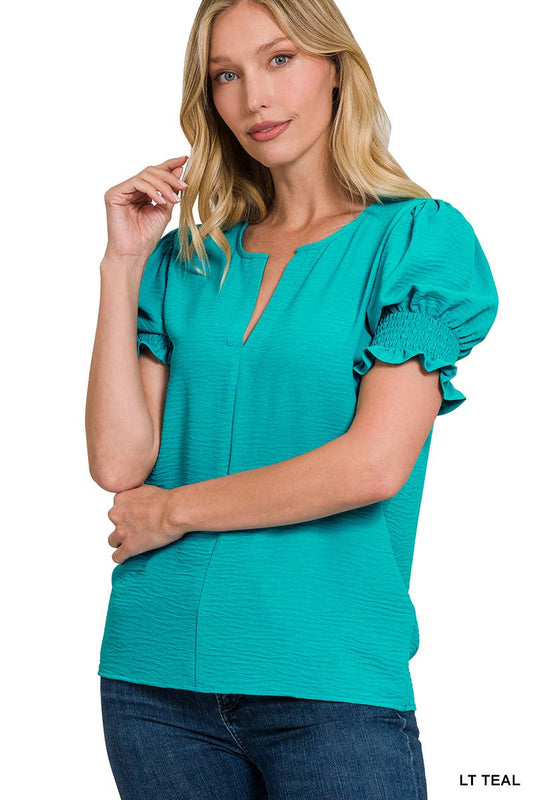 WOVEN AIRFLOW V-NECK SMOCKED PUFF SLEEVE TOP