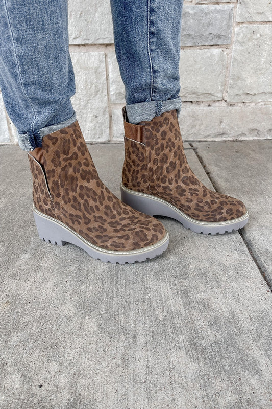 Basic Brown Leopard Boot